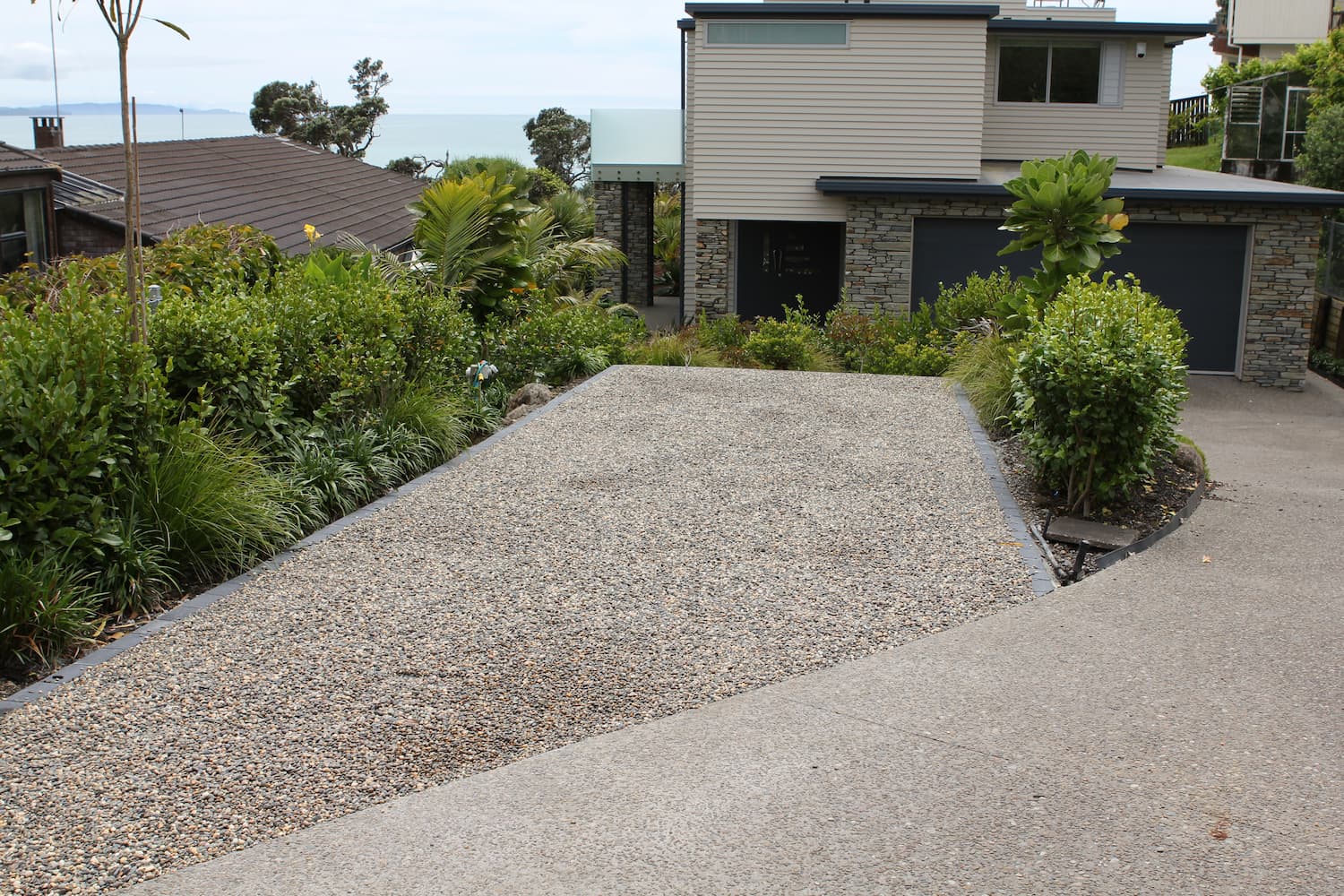 Natural paving driveway application