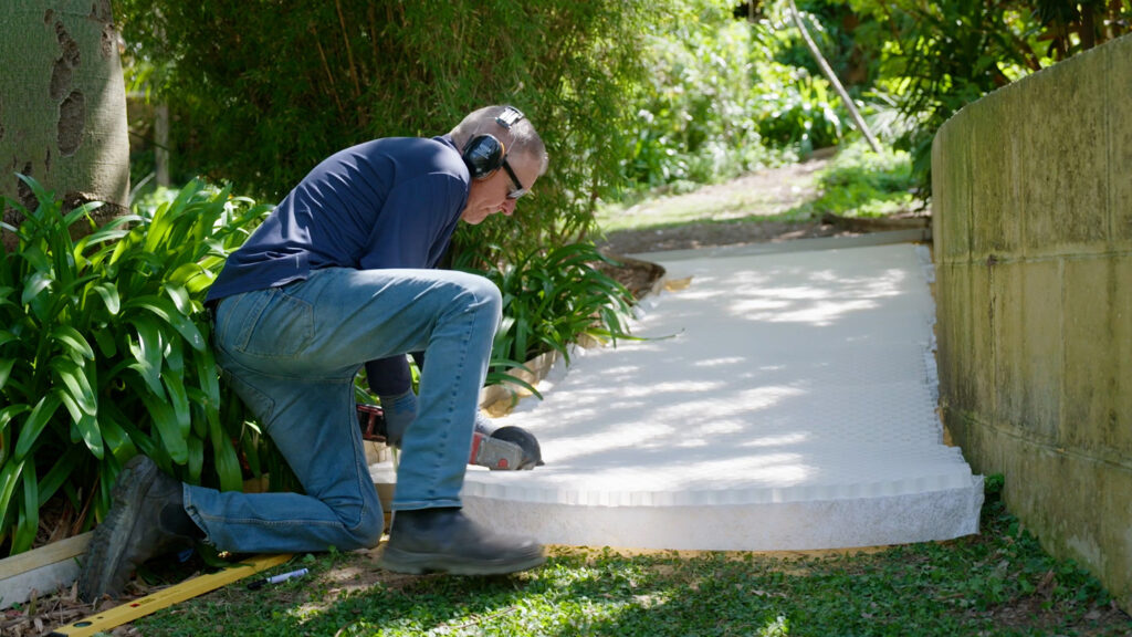 Garden Guru & Permeable Paving