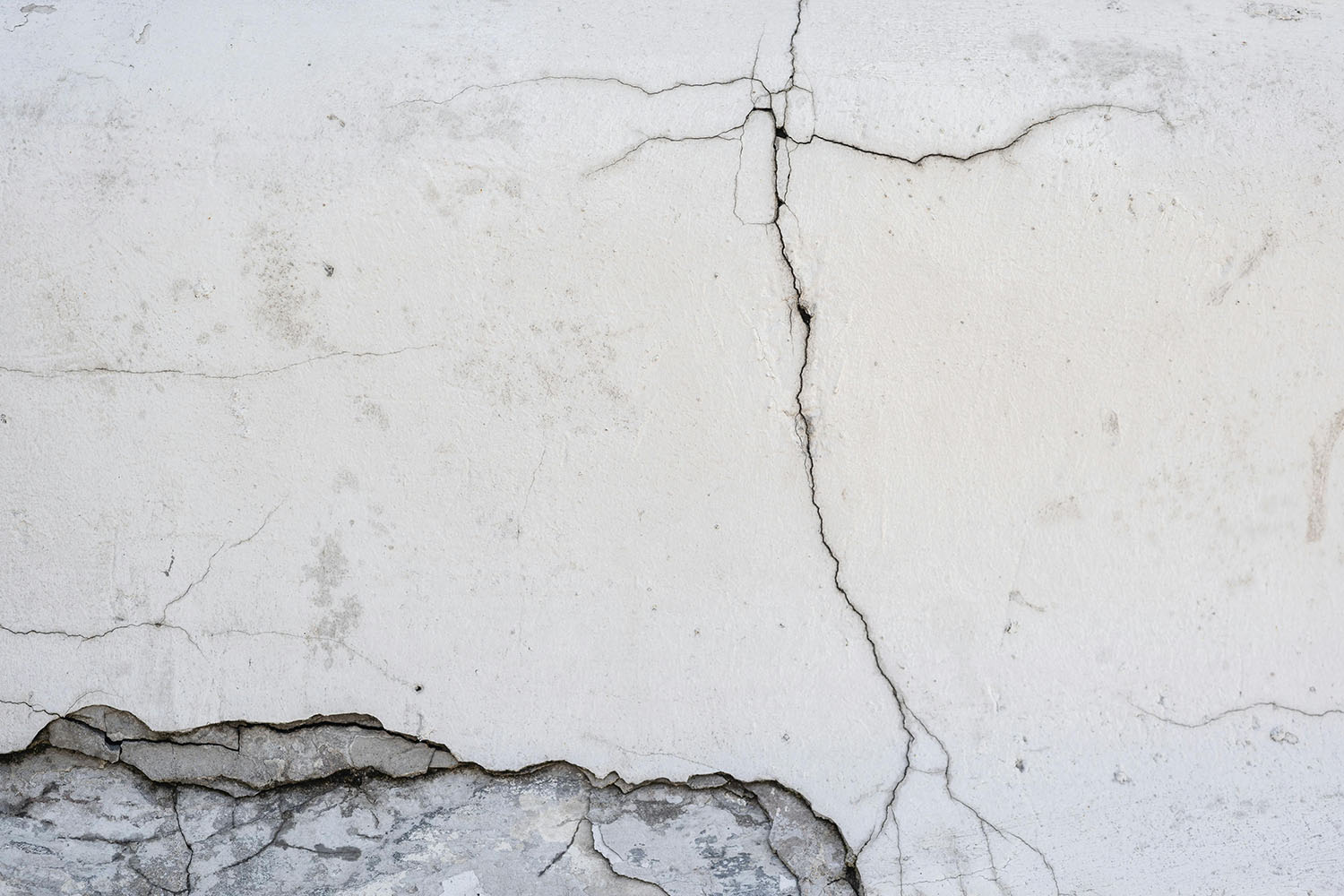 Cracked concrete