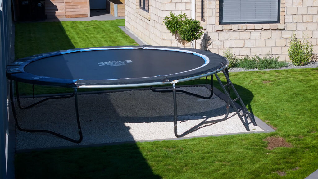 Landscapes-using-permeable-paving